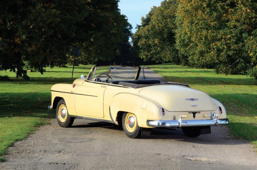  Chevrolet Styleline Deluxe Convertible 1949 года  (фото 8 из 8)